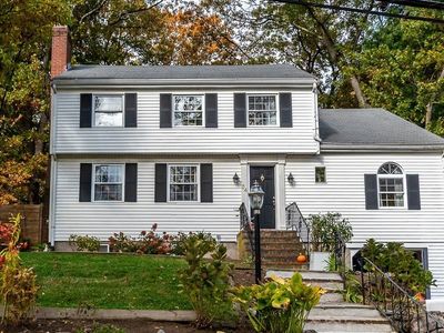 34 Cranberry Ln, Dedham, MA, 02026