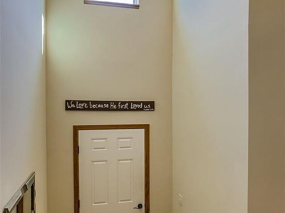 3rd image of 5620 Kayla Ct