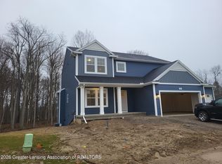 2863 Moccasin Dr, Dewitt, MI 48820