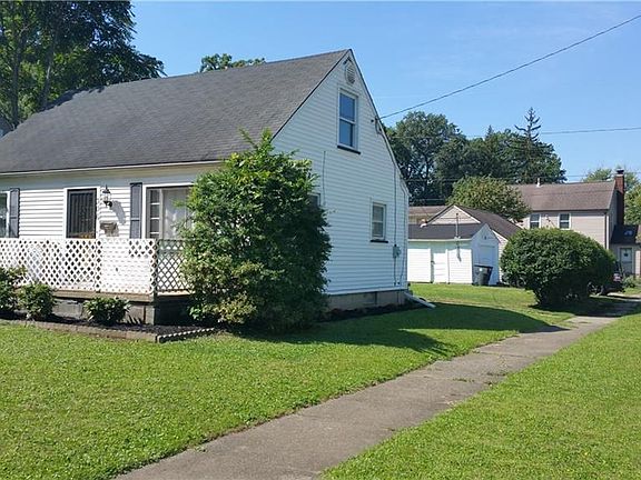 2nd image of 306 Willard Ave SE