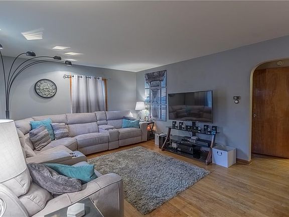 4th image of 1335 Northmoreland Blvd