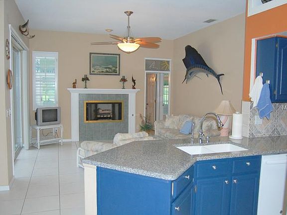 4th image of 8606 Centre Ct