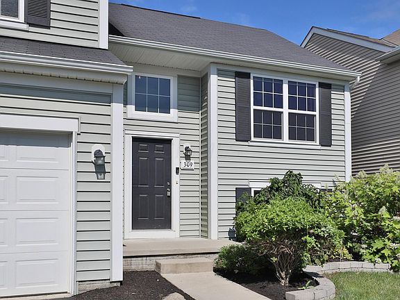 3rd image of 309 Ravensdale Pl