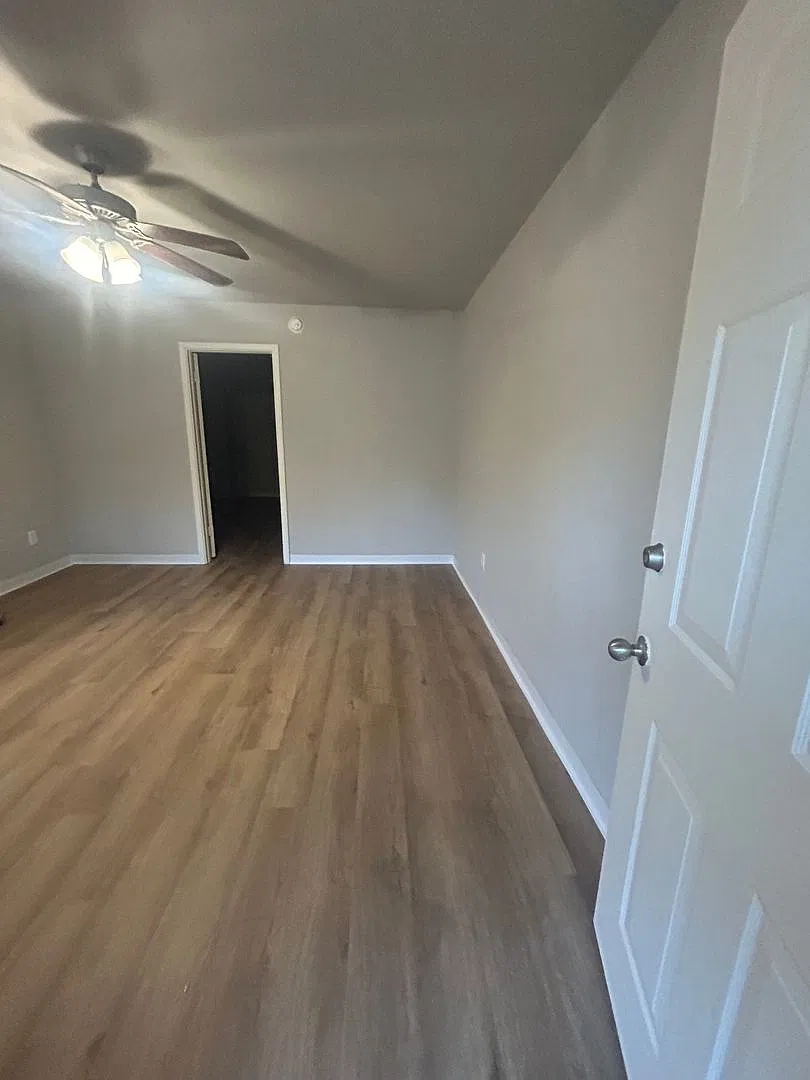 Tg-Quincy 3 — Photo 1