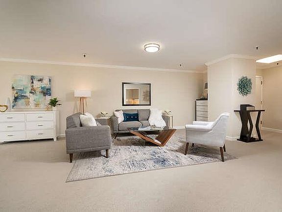 4th image of 1500 Willow Ave APT 303