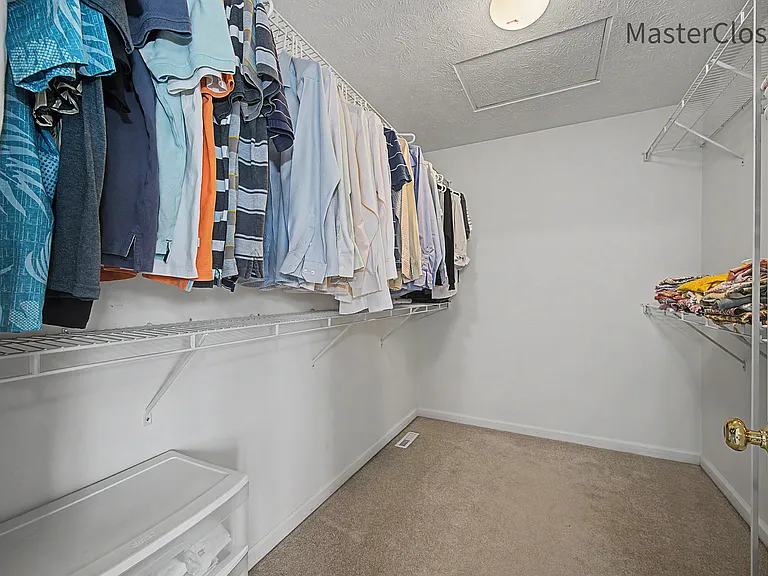2819 Gill St — Photo 19