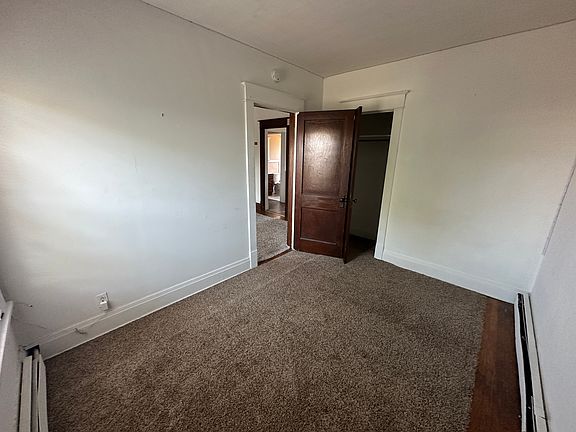 5th image of 424 Skillen St #16