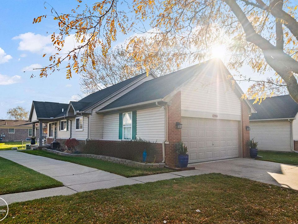 1st image of 29910 Kenwood Ct