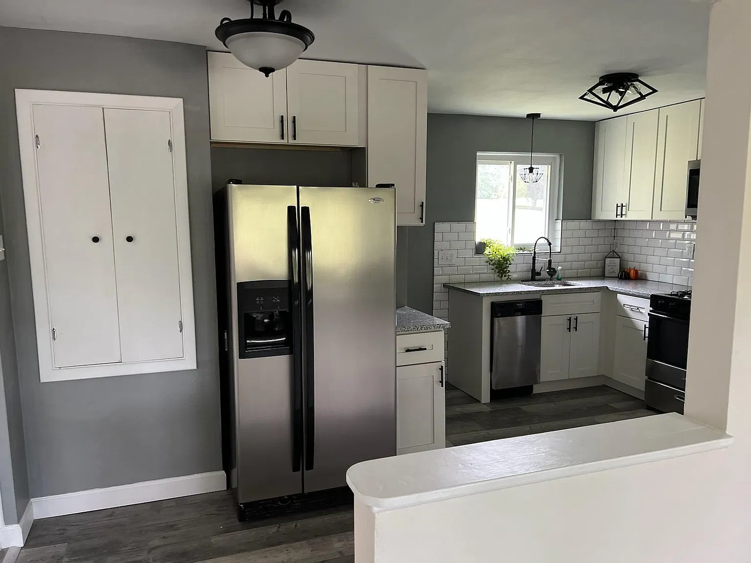 3 bed, 1152 sqft, $2,375 — Photo 3
