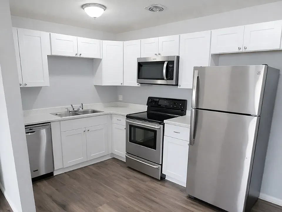 Updated Littleton Apartment with Amenities! Sapphire Place
