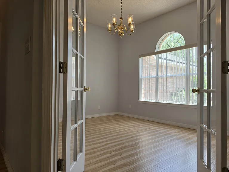 6900 Calle De Caballero — Photo 8