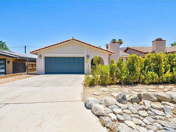 4th image of 54120 Avenida Cortez