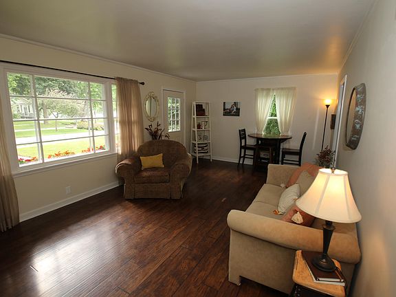5th image of 1210 Hill Ave