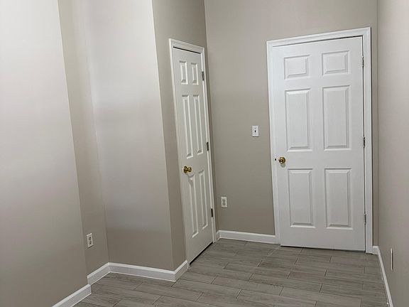 4th image of 111-25 Jamaica Ave #2B