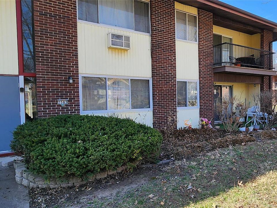 1st image of 7583 Hazelcrest Dr APT D