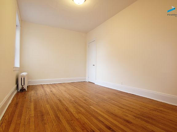 2nd image of 4015 79th St APT 4A