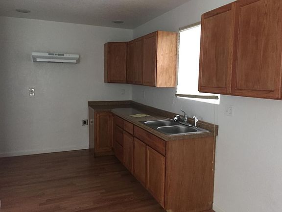 3rd image of 3816 Cleveland Ave