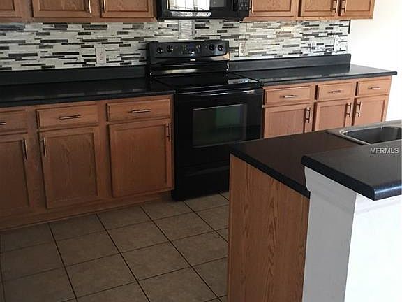 4th image of 399 Winter Nellis Cir