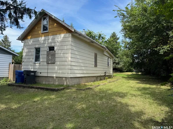 127 Harvey Street, Kamsack, SK S0A 1S0