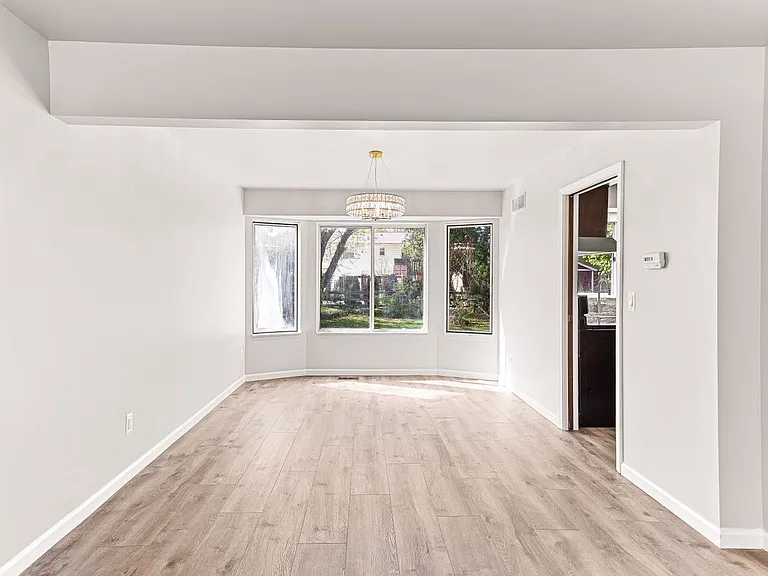 46323 Gainsborough Dr — Photo 13