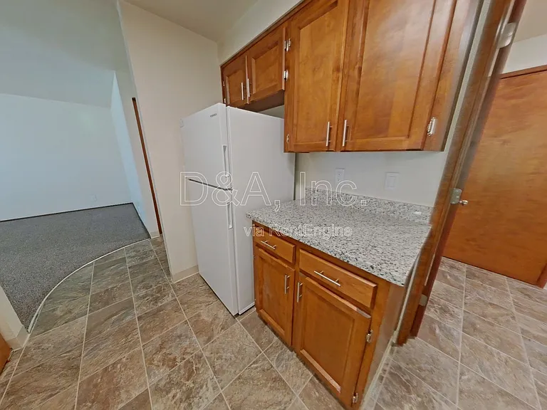 3928 NW Walnut Pl — Photo 6