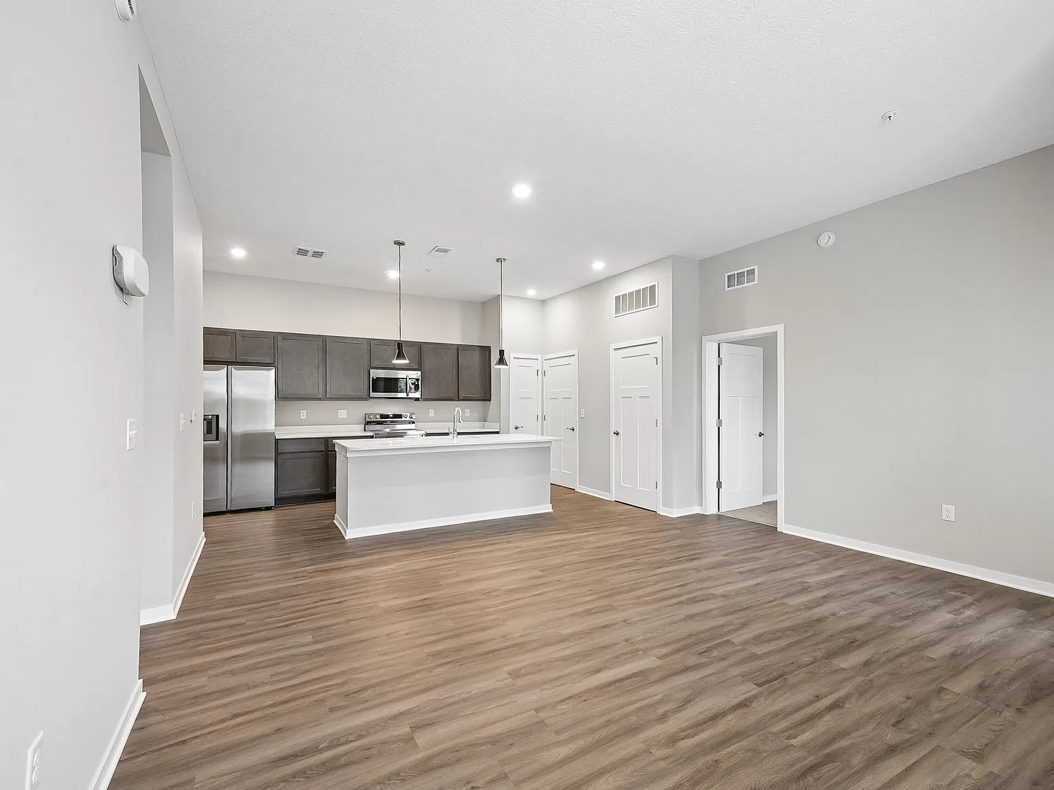 Flats at Sugar Run — Photo 3