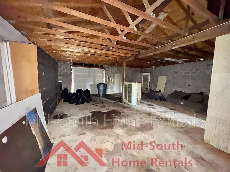 135 Greer St — Photo 24