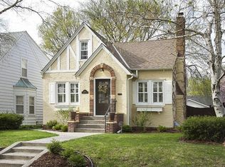 2203 Scheffer Ave, Saint Paul, MN 55116