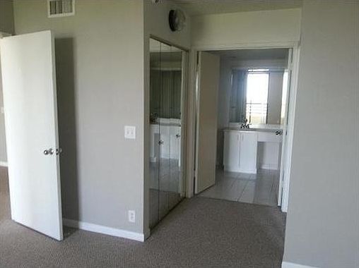 3rd image of 3300 NE 191st St APT 105