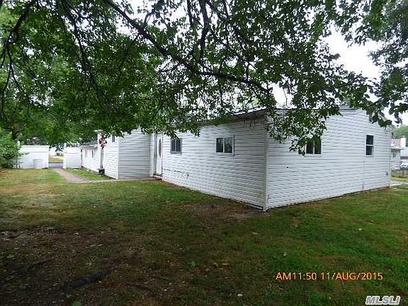 4th image of 52 Bruce Ln