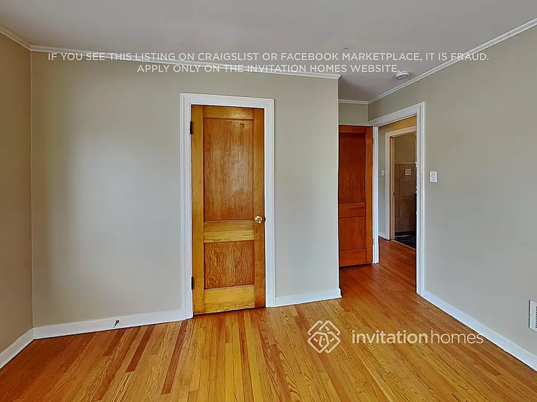 485 N Beverly Ave — Photo 10