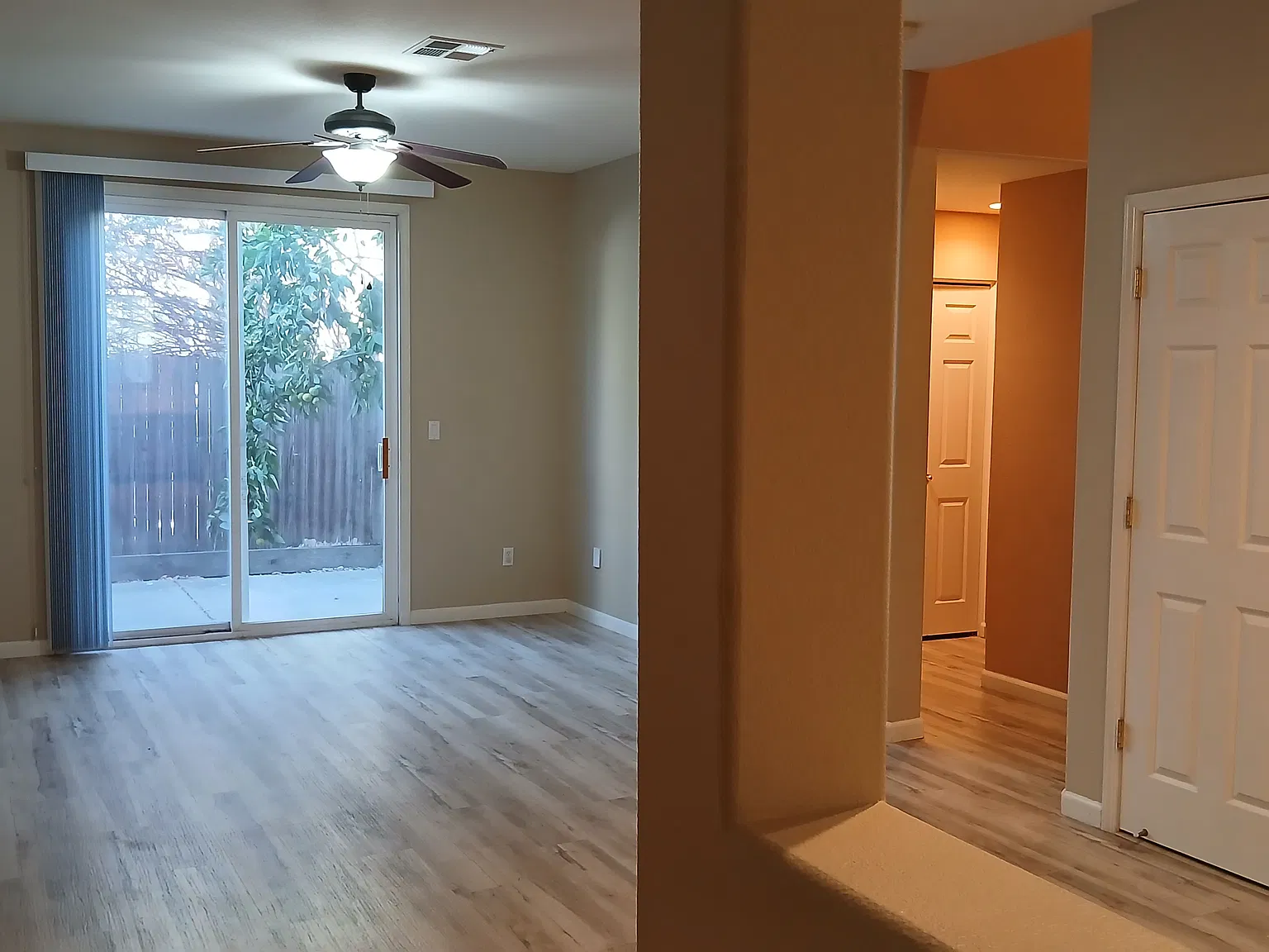 3 bed, 2.5 bath, 1331 sqft, $2,550 — Photo 2