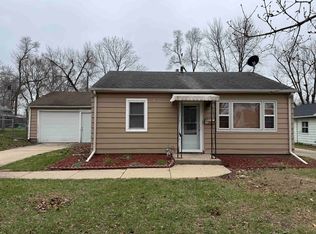 1532 Vernon Ave, Beloit, WI 53511