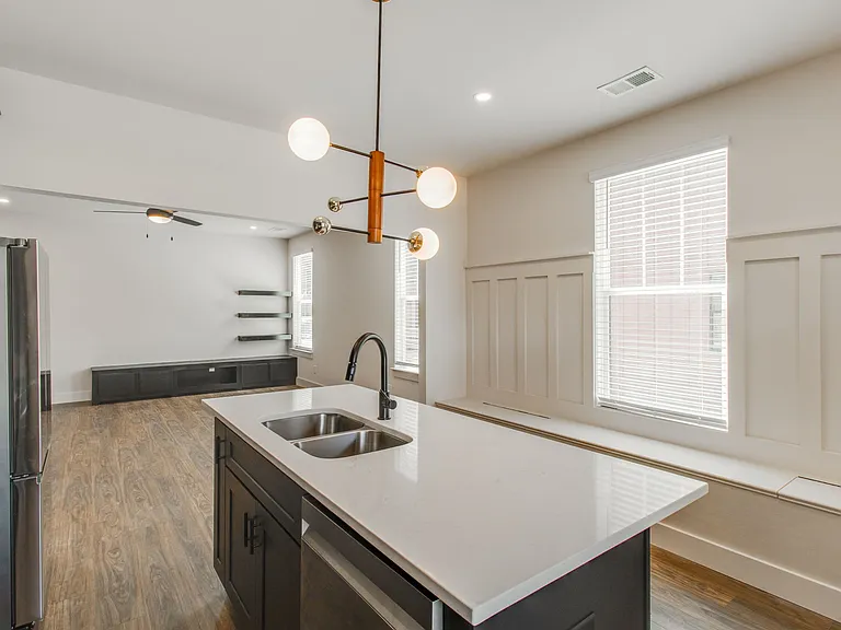 2464 Millwood Ave #1 — Photo 22