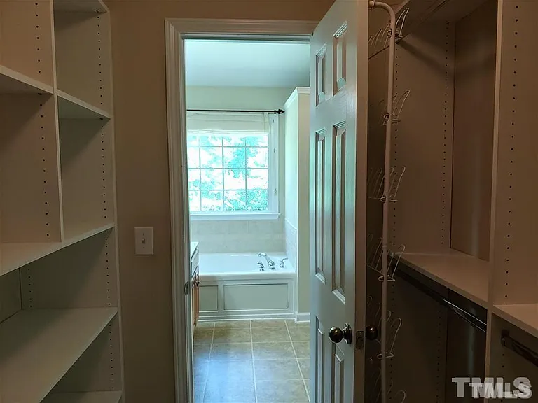 24 Sydenham Rd — Photo 11