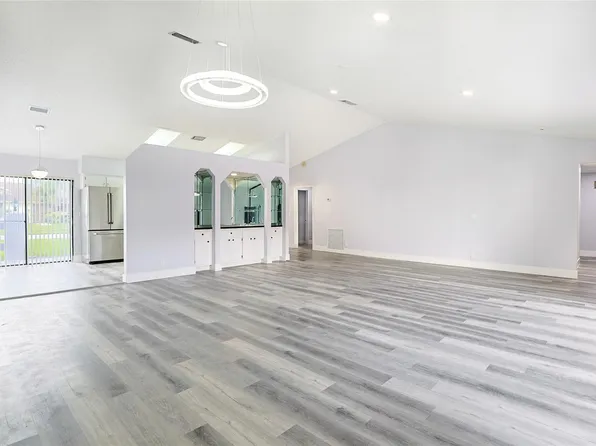 8230 NW 52nd Street, Lauderhill, FL 33351