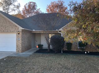 327 Autumn Dr, Benton, AR 72015