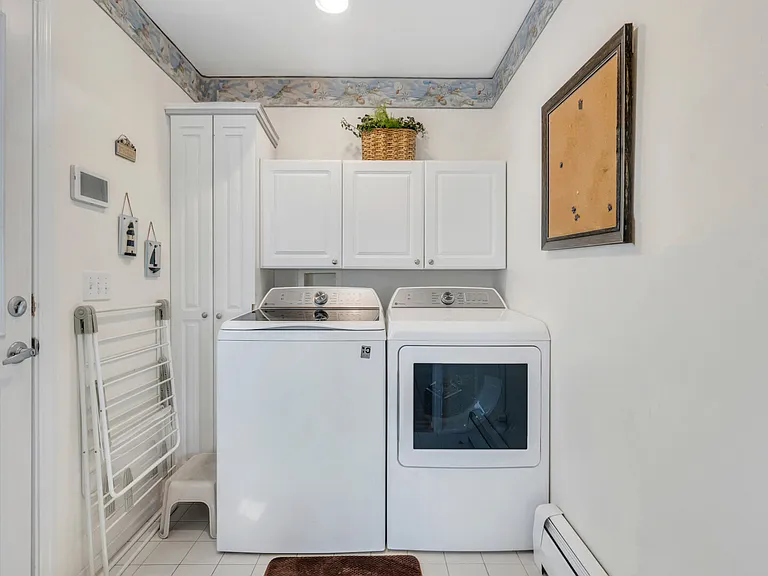 11 Georgia Pl — Photo 22