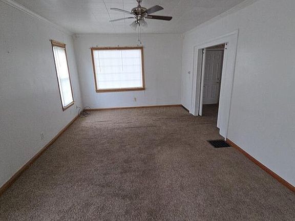 5th image of 80 S Hartford Ave