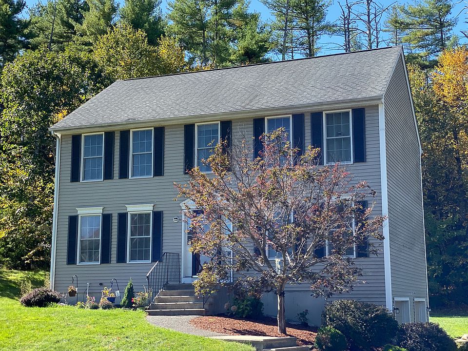 2nd image of 21 Jessica Dr