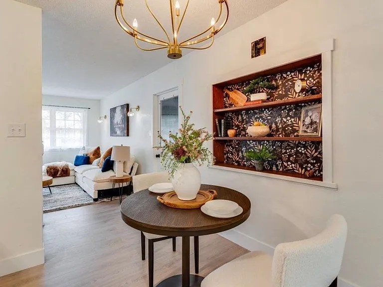 565 S Circle Dr — Photo 11