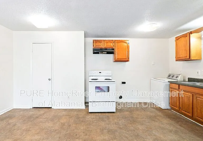 8017 1st Ave S #C — Photo 10