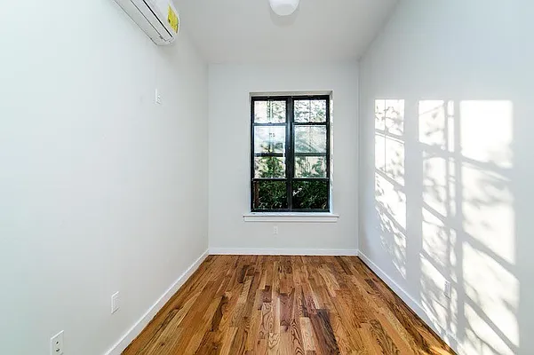 Rented by Nooklyn NYC LLC | media 64