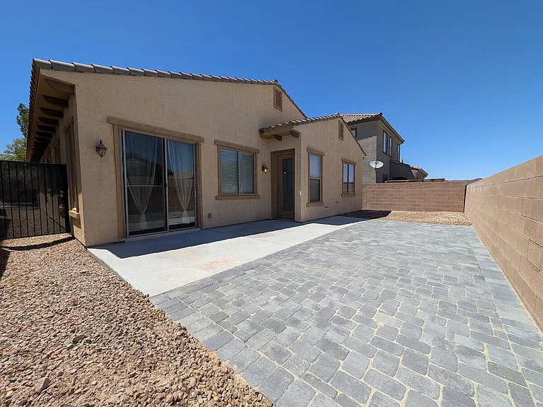 1032 Via Canale Dr — Photo 27