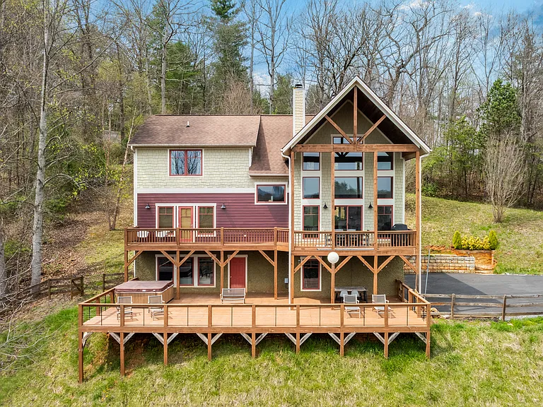 33 Silver Spoon Dr — Photo 8