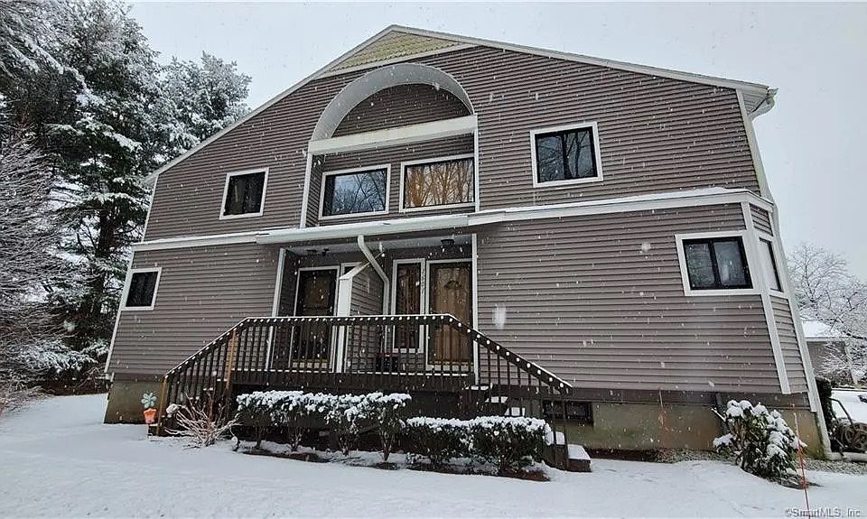 1st image of 1601 Mill Pond Dr Unit 1601