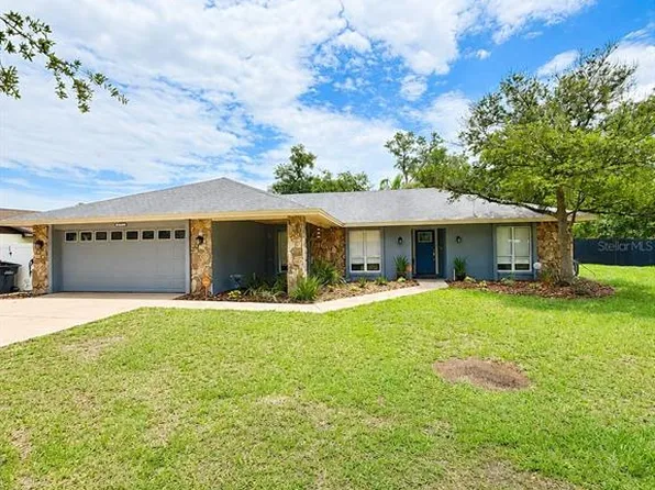 5776 Deer Flag Dr, Lakeland, FL 33811