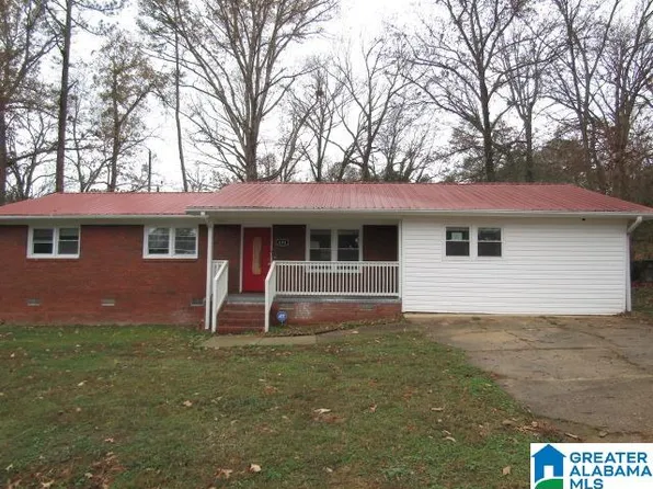 404 Oleary Ave, Weaver, AL 36277