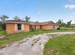 6210 Briarcliff Rd, Fort Myers, FL 33912