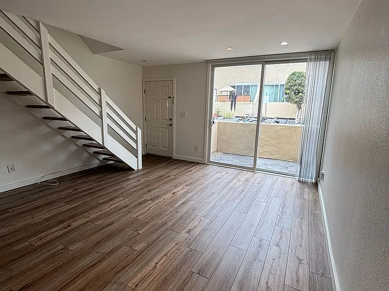 6555 Mount Ada Rd #116 — Photo 30